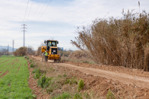 Obres per obrir el tram final del camí fluvial del Tenes