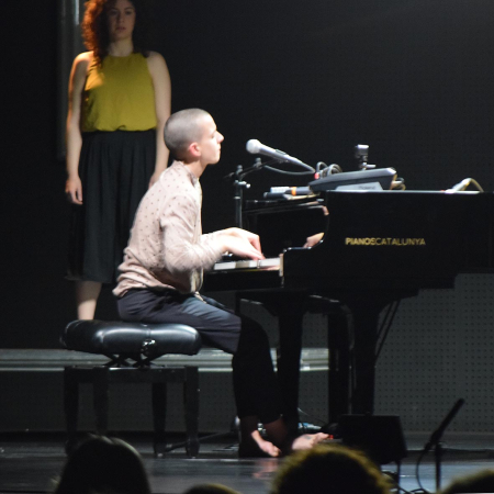 Clara Peya amb l'espectacle de dansa Aüc, a la Polivalent, l'any 2018